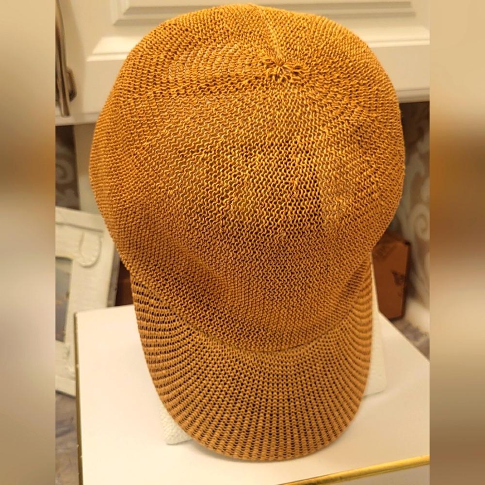 Wyeth By Todd Magill Stylish Tan Cap